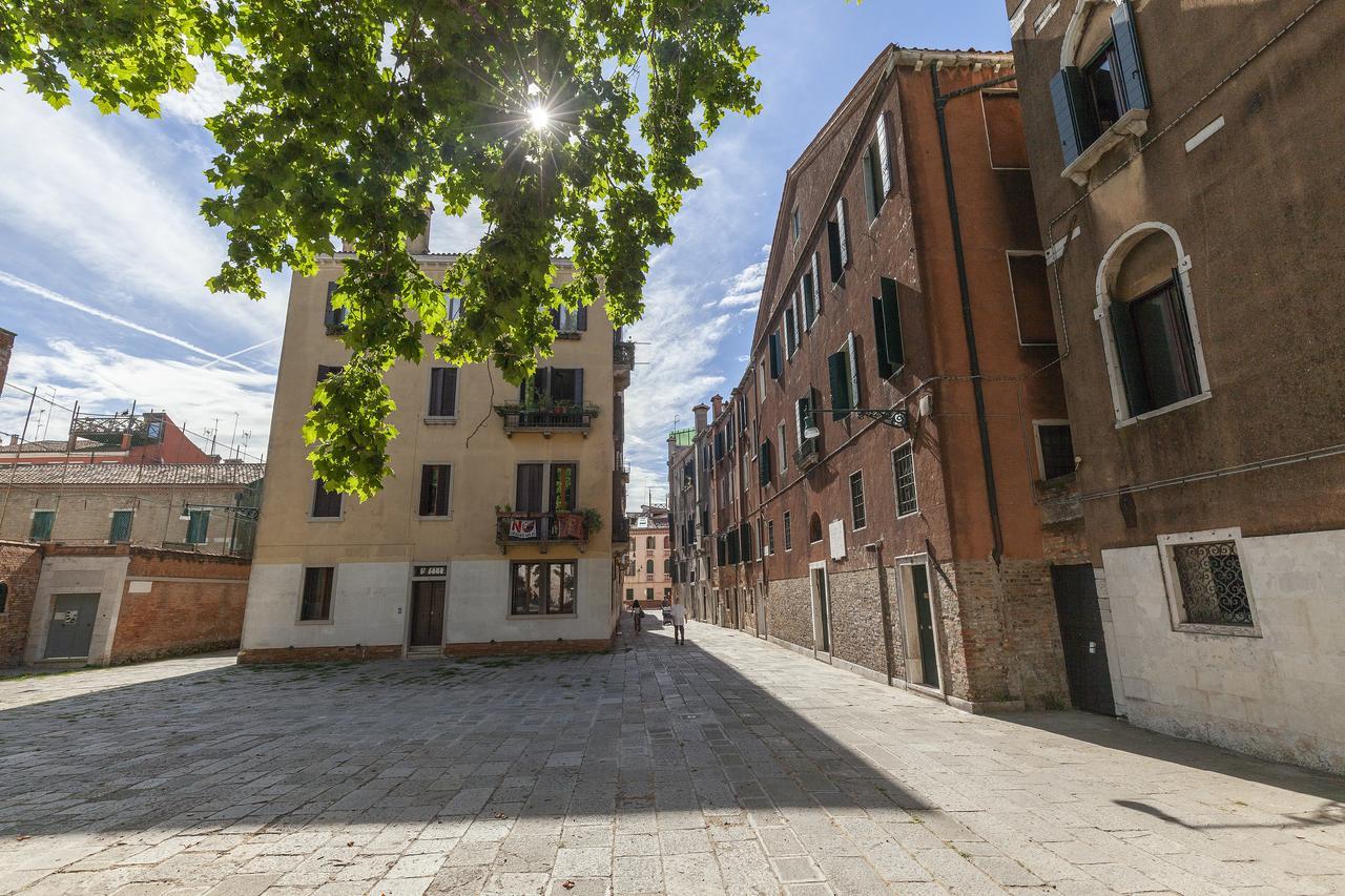 Accademia Opera Deluxe By Wonderful Italy Apartment Venesia Bagian luar foto